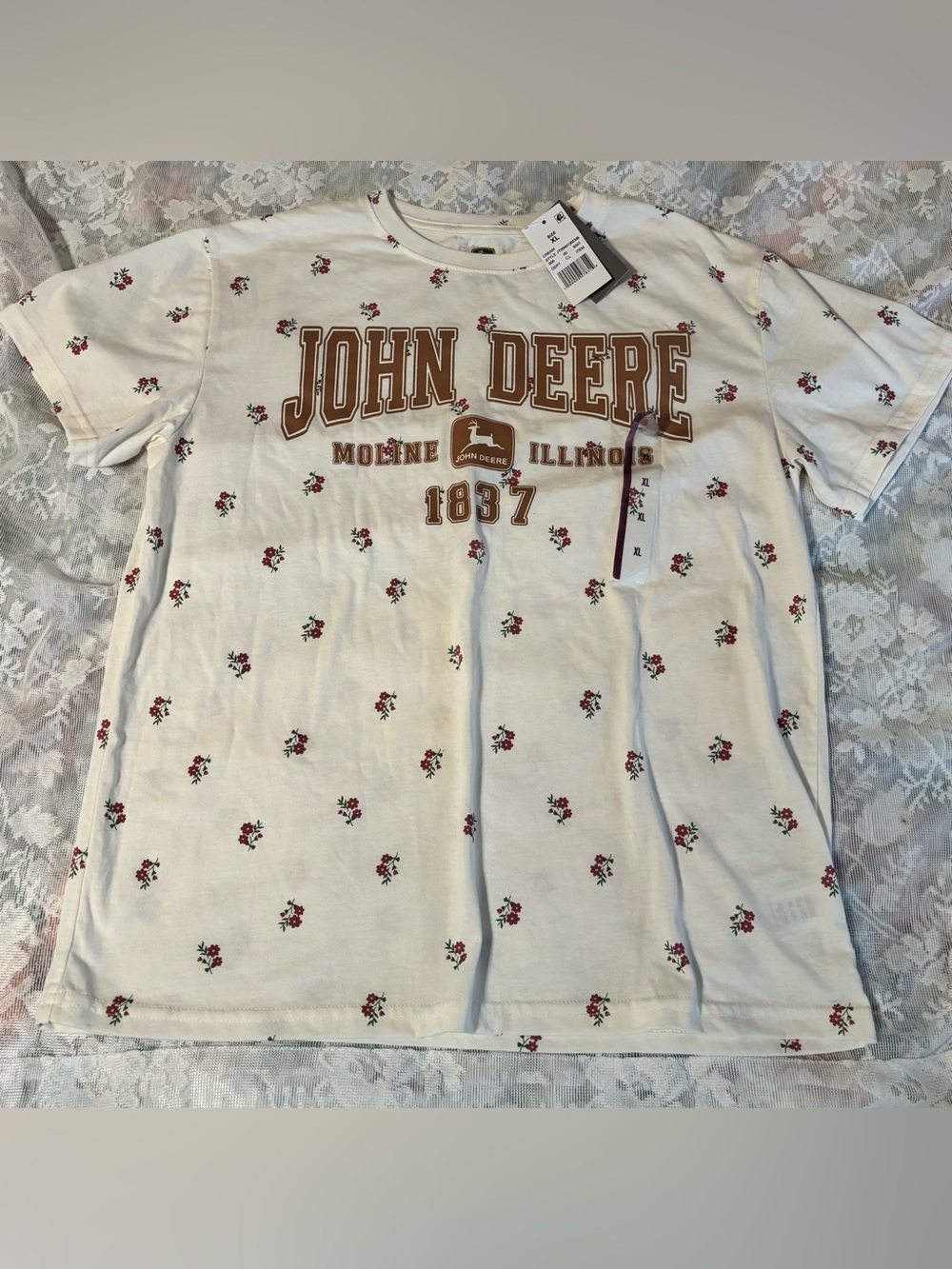John Deere Moline, Illinois 1837 Pink Floral Short Sleeve Women’s T-Shirt XL